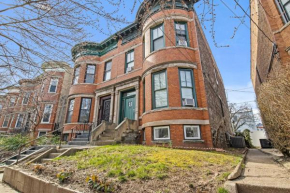 Beautiful Green-Door Brownstone Jersey City